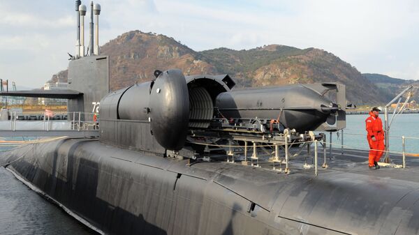 Американская атомная подводная лодка Огайо в порту города Пусан  - اسپوتنیک افغانستان  