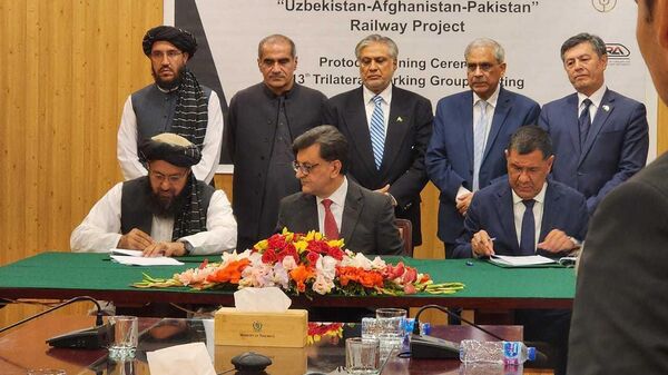 موافقت روی مسیر پروژه خط آهن افغان ترانس  - اسپوتنیک افغانستان  