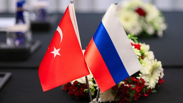 Флаги России и Турции - اسپوتنیک افغانستان  