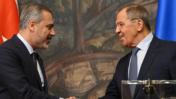 Rusya Dışişleri Bakanı Sergey Lavrov, Dışişleri Bakanı Hakan Fidan - اسپوتنیک افغانستان  