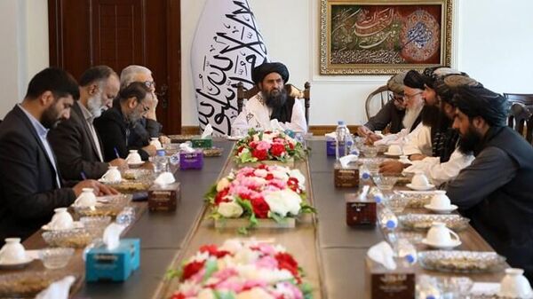 معاون نخست‌وزیری طالبان در دیدار سفیر و نماینده ایران در کابل - اسپوتنیک افغانستان  
