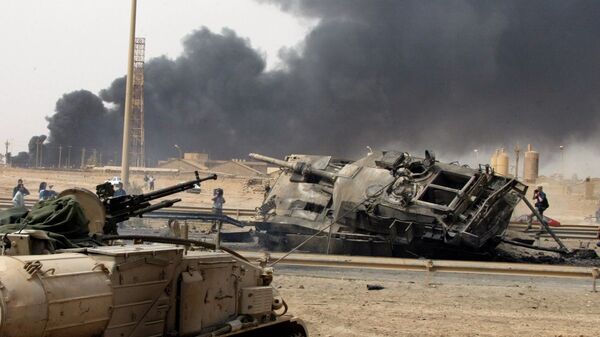 Подбитый американский танк Абрамс в Ираке - اسپوتنیک افغانستان  