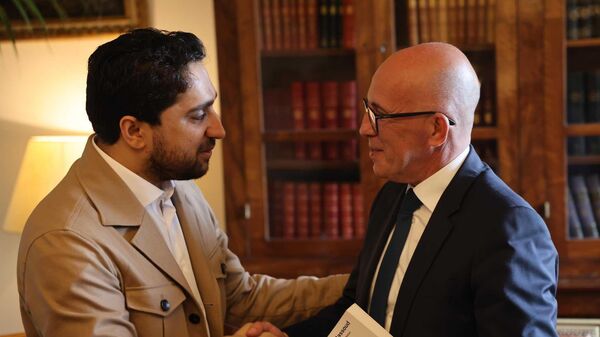 رئیس حزب جمهوری‌خواه فرانسه در دیدار با احمد مسعود: از او برای آزادی مردم افغانستان پشتیبانی می‌کنیم - اسپوتنیک افغانستان  