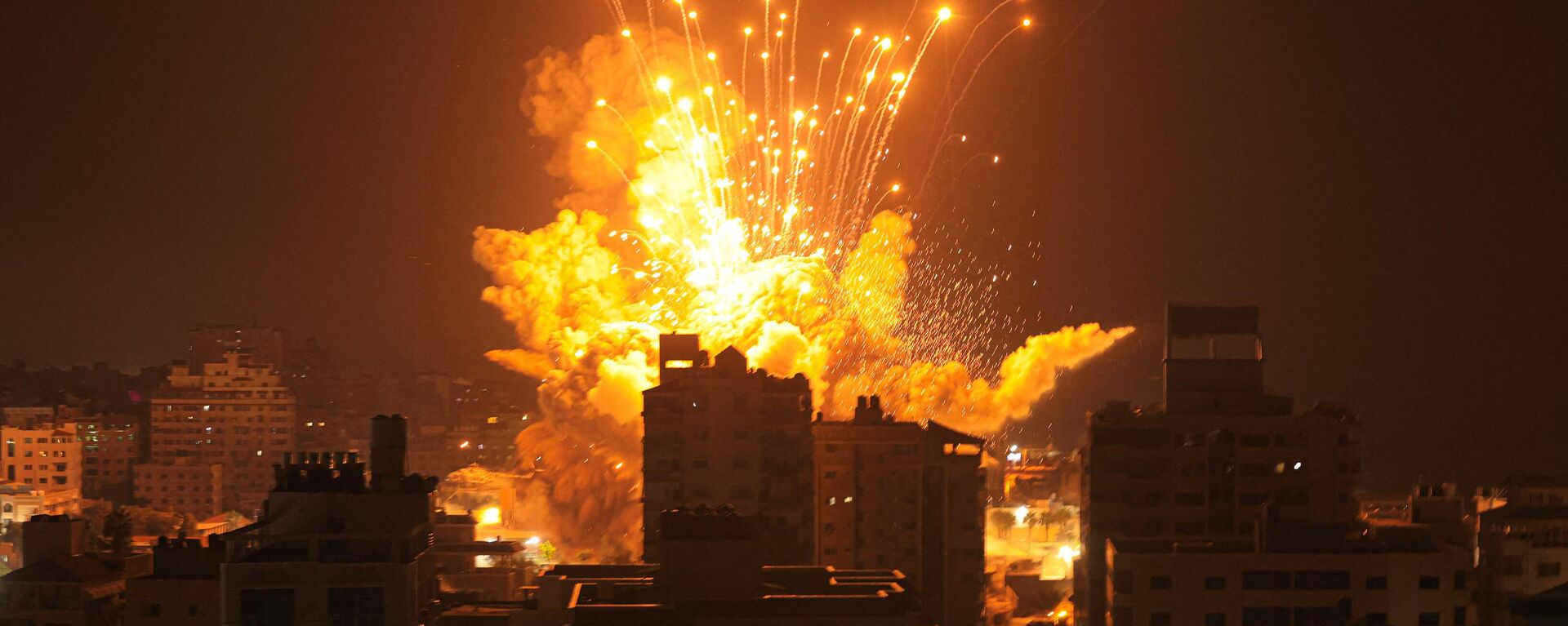 Обстрел зданий в палестинском городе Газа - اسپوتنیک افغانستان  , 1920, 10.10.2023