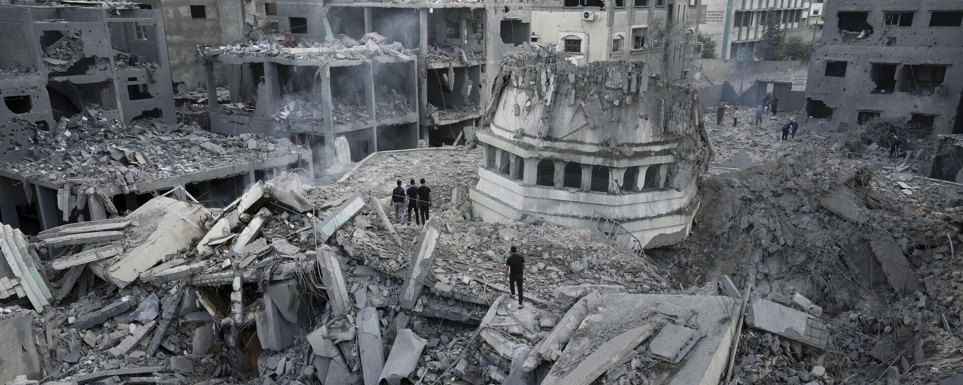 Руины мечети Sheikh Ahmad Yassin, разрушенные после авианалёта армии Израиля в Газе - اسپوتنیک افغانستان  , 1920, 13.10.2023