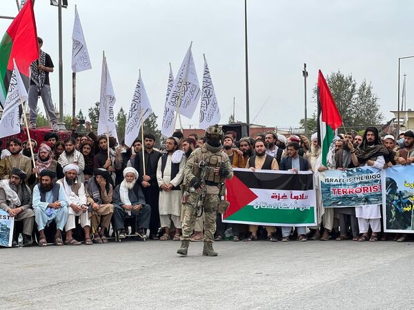 نیروی امنیت طالبان در تجمع ضد اسرائیلی در کابل - اسپوتنیک افغانستان  