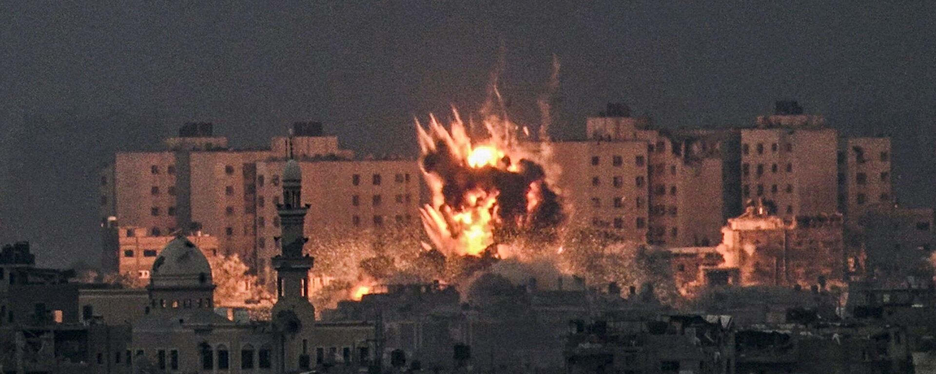 Взрыв во время израильской бомбардировки на севере сектора Газа - اسپوتنیک افغانستان  , 1920, 17.10.2023