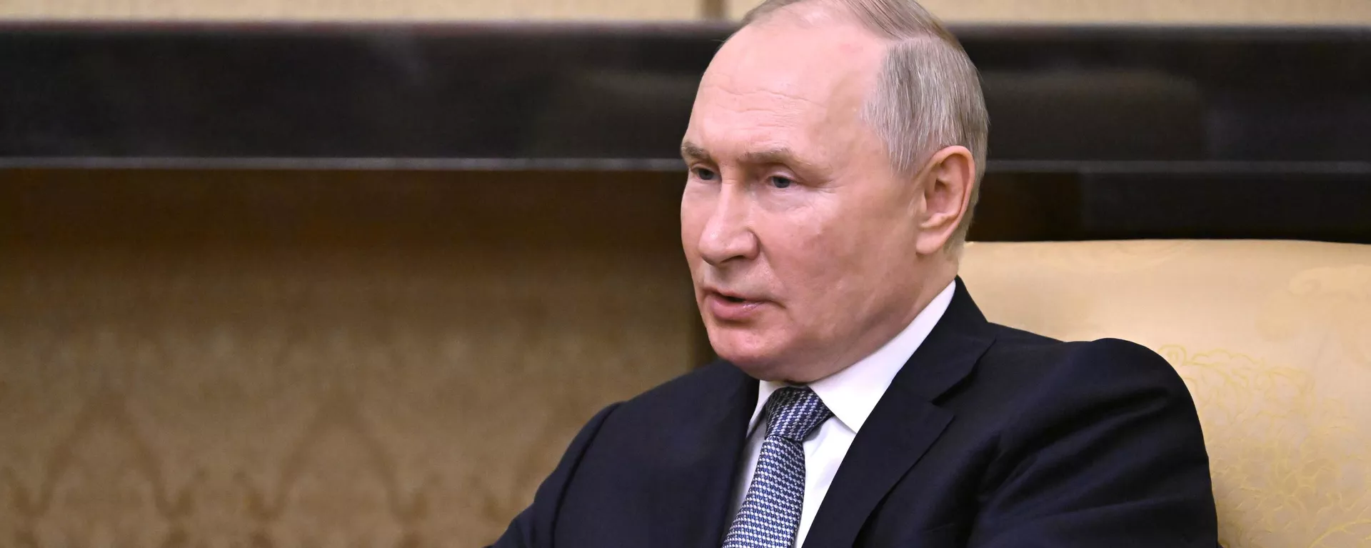 Президент РФ Владимир Путин во время встречи в Пекине с премьер-министром Таиланда Сеттхой Тхависином - اسپوتنیک افغانستان  , 1920, 17.10.2023