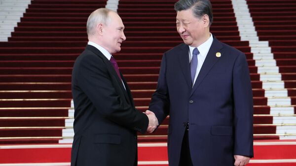 Визит президента РФ В. Путина в Китай для участия в мероприятиях третьего Международного форума Один пояс, один путь. - اسپوتنیک افغانستان  