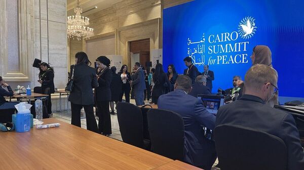 قمة القاهرة للسلام - اسپوتنیک افغانستان  