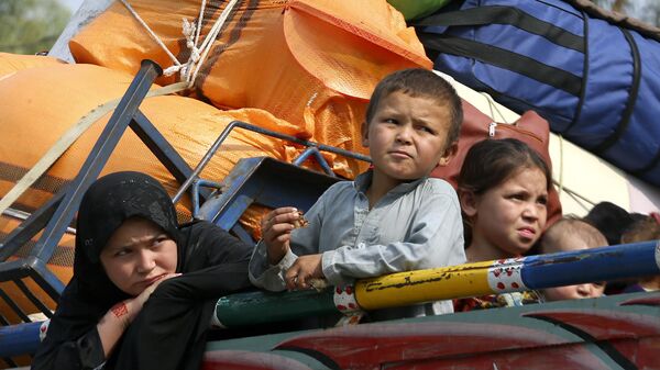 سازمان حفاظت از کودکان: مهاجران برگشت‌کننده از پاکستان با خطر ابتلا به بیماری‌های جدی مواجه هستند - اسپوتنیک افغانستان  