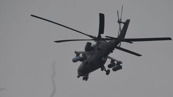 Ударный вертолет Ми-24 ВКС РФ в небе над Армянском - اسپوتنیک افغانستان  