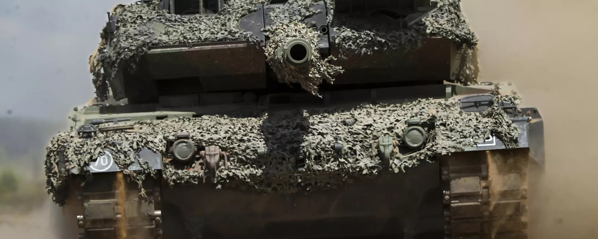 Танк НАТО Leopard 2A6 во время учений на полигоне в Пабраде, Литва - اسپوتنیک افغانستان  , 1920, 03.03.2024