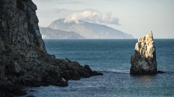 Побережье Черного моря в поселке Гаспра в Крыму - اسپوتنیک افغانستان  