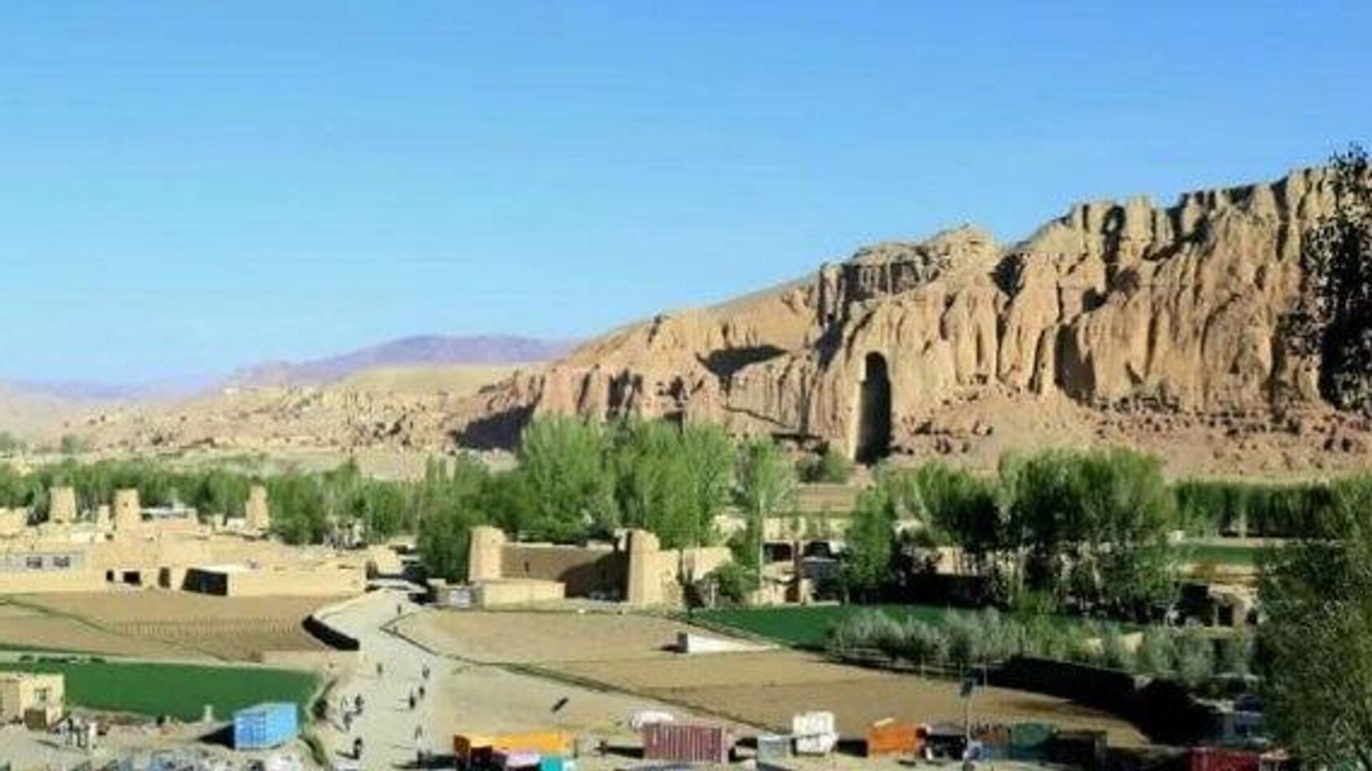 منع نشر نوار دیداری و نگاره های زنده جان در بامیان از سوی طالبان منع نشر نوار دیداری و نگاره های زنده جان در بامیان از سوی طالبان - اسپوتنیک افغانستان , 1920, 22.04.2025