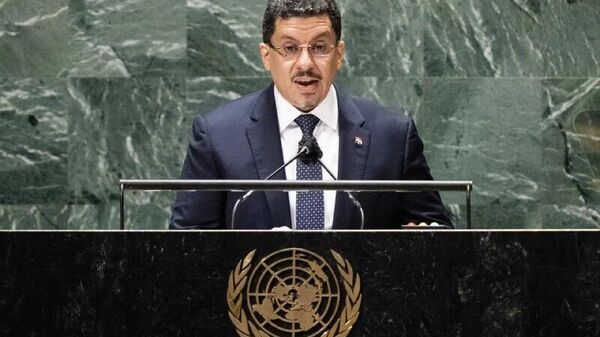 کناره گیری نخست‌وزیر دولت غیرحوثی یمن - اسپوتنیک افغانستان  