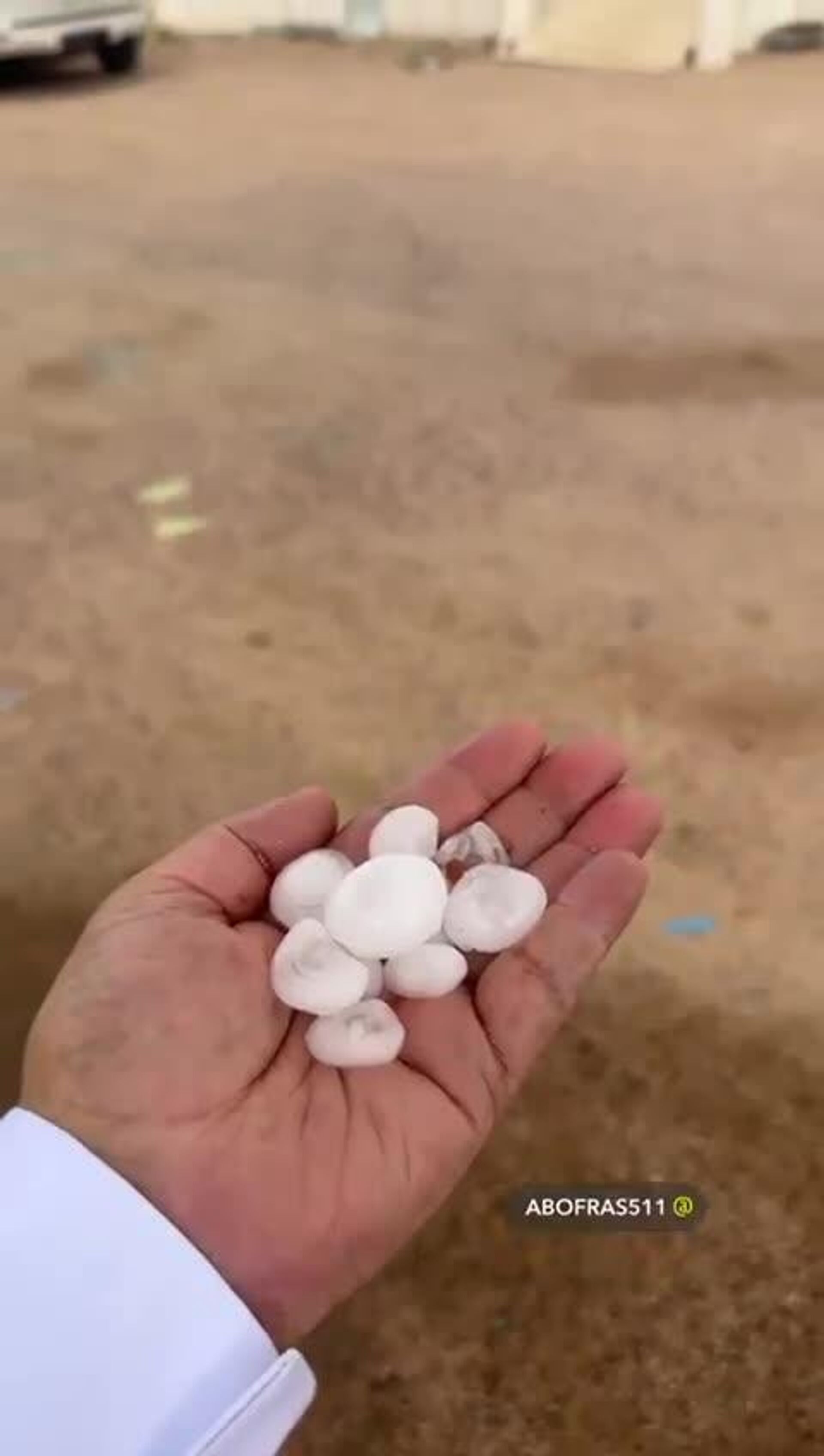 بارش برف و ژاله ای غیر منتظره در شهر طائف عربستان بارش برف و ژاله ای غیر منتظره در شهر طائف عربستان - اسپوتنیک افغانستان , 1920, 03.05.2025
