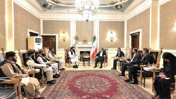 دیدار و گفت و گوی متقی و عراقچی درباره ای مهاجران و مدیریت منابع آب - اسپوتنیک افغانستان  