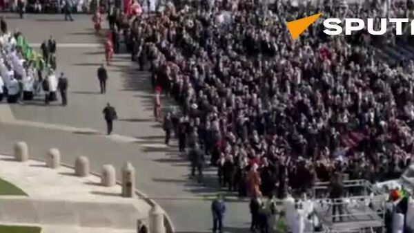 مراسم تحلیف و تاجگذاری پاپ جدید در واتیکان آغاز شد - اسپوتنیک افغانستان  