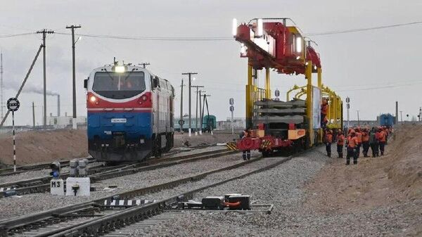گفتگوی نخست وزیر قزاقستان در مورد ساخت راه آهن سراسری افغانستان - اسپوتنیک افغانستان  