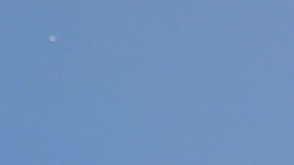 اولین جنگنده اسرائیلی ساقط شد/ پرش خلبان هواپیمای اسراییلی با چتر - اسپوتنیک افغانستان  