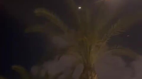 لحظه اصابت موشک ایرانی به اسرائیل - اسپوتنیک افغانستان  