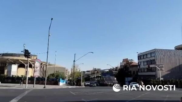 آن جوش و خروش سابق نیست؛ خیابان‌های تهران خلوت شده است - اسپوتنیک افغانستان  