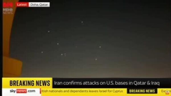 تصاویر زنده شبکه sky news از مسیر موشک های ایرانی به سمت پایگاه های آمریکا - اسپوتنیک افغانستان  