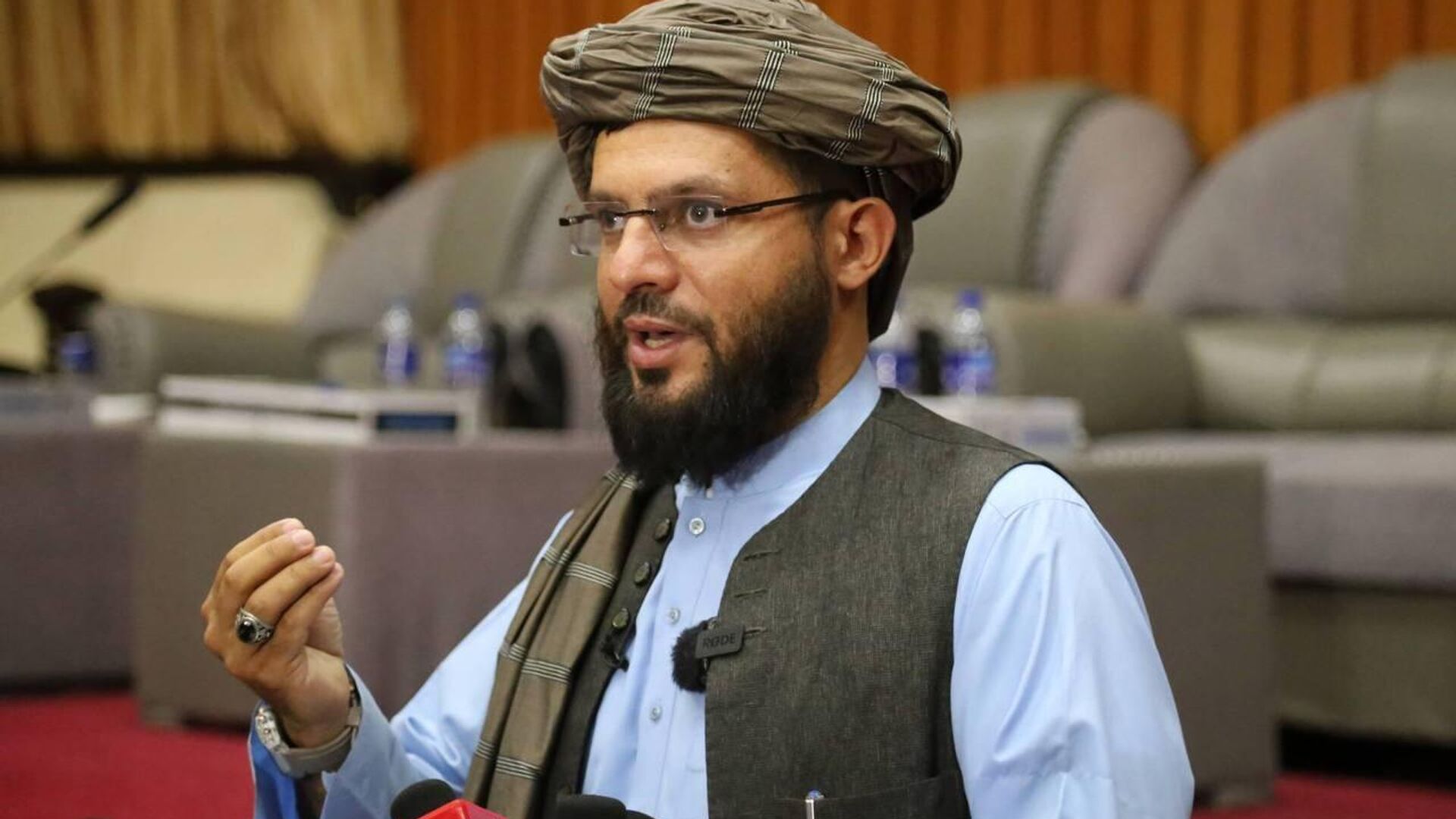 خبر دستگیری بانوان در کابل درست نیست؛ کارزار فرهنگی حجاب آغاز شده است خبر دستگیری بانوان در کابل درست نیست؛ کارزار فرهنگی حجاب آغاز شده است - اسپوتنیک افغانستان , 1920, 22.07.2025
