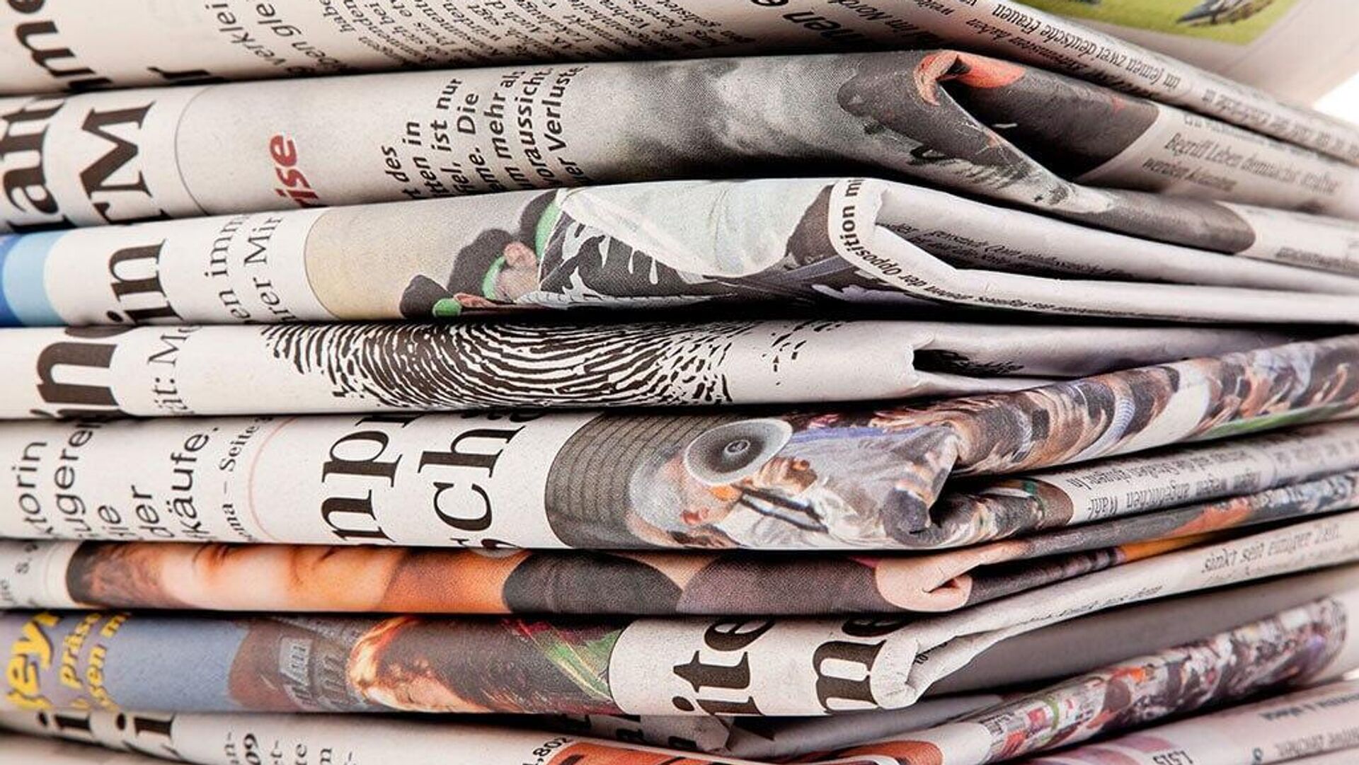 تظاهرات و گلف در اسکاتلند؛ رسانه های خارجی امروز در مورد چه موضوعاتی نوشتند؟ تظاهرات و گلف در اسکاتلند؛ رسانه های خارجی امروز در مورد چه موضوعاتی نوشتند؟ - اسپوتنیک افغانستان , 1920, 27.07.2025