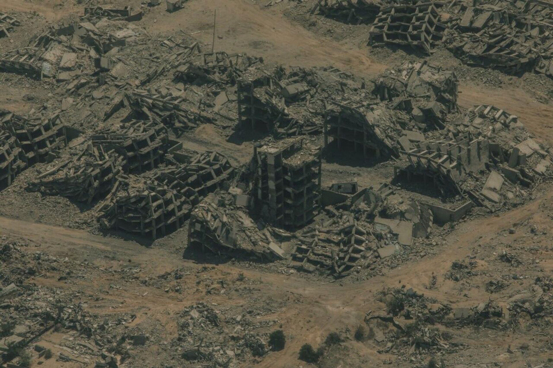 حجم گسترده ویرانی در شمال نوار غزه حجم گسترده ویرانی در شمال نوار غزه - اسپوتنیک افغانستان , 1920, 06.08.2025