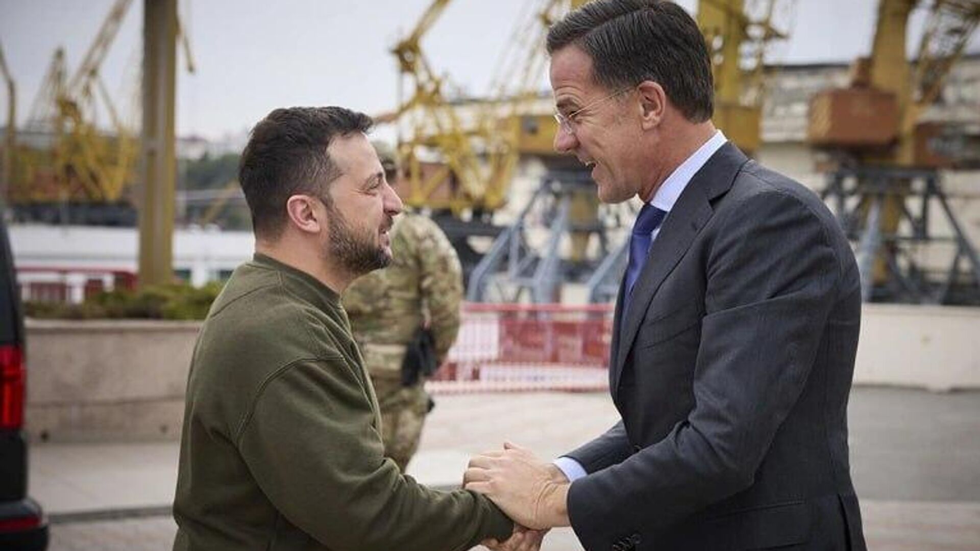 دبیرکل ناتو برای شرکت در نشست ترامپ و زلنسکی به آمریکا سفر خواهد کرد دبیرکل ناتو برای شرکت در نشست ترامپ و زلنسکی به آمریکا سفر خواهد کرد - اسپوتنیک افغانستان , 1920, 17.08.2025