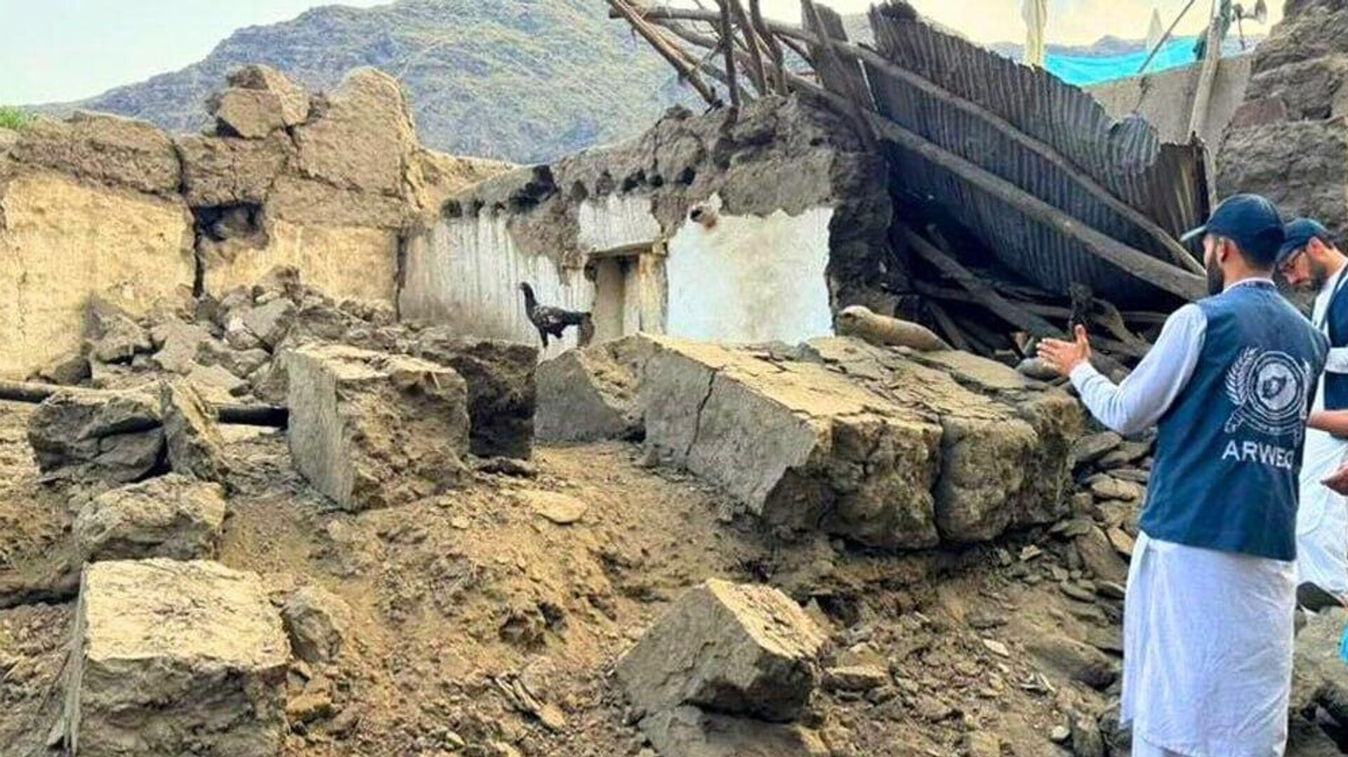 تلفات زلزله در افغانستان از مرز 1400 نفر گذشت تلفات زلزله در افغانستان از مرز 1400 نفر گذشت - اسپوتنیک افغانستان , 1920, 02.09.2025