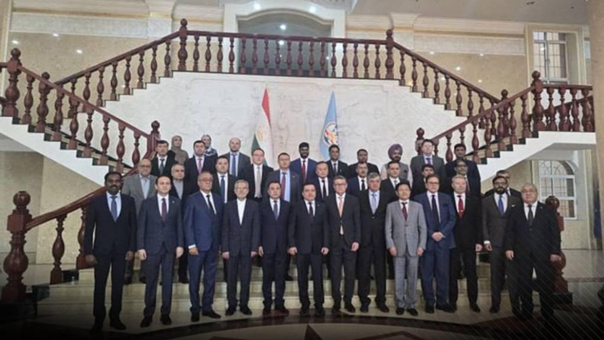 کشورهای عضو سازمان همکاری شانگهای درباره افغانستان نشست مشورتی برگزار کردند کشورهای عضو سازمان همکاری شانگهای درباره افغانستان نشست مشورتی برگزار کردند - اسپوتنیک افغانستان , 1920, 11.09.2025