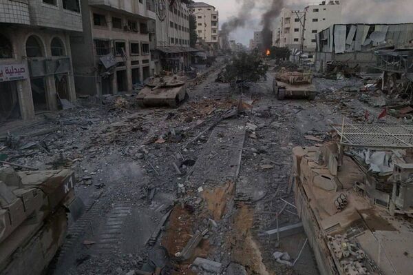 تانک های اسرائیلی وارد مرکز شهر غزه شدند - اسپوتنیک افغانستان  