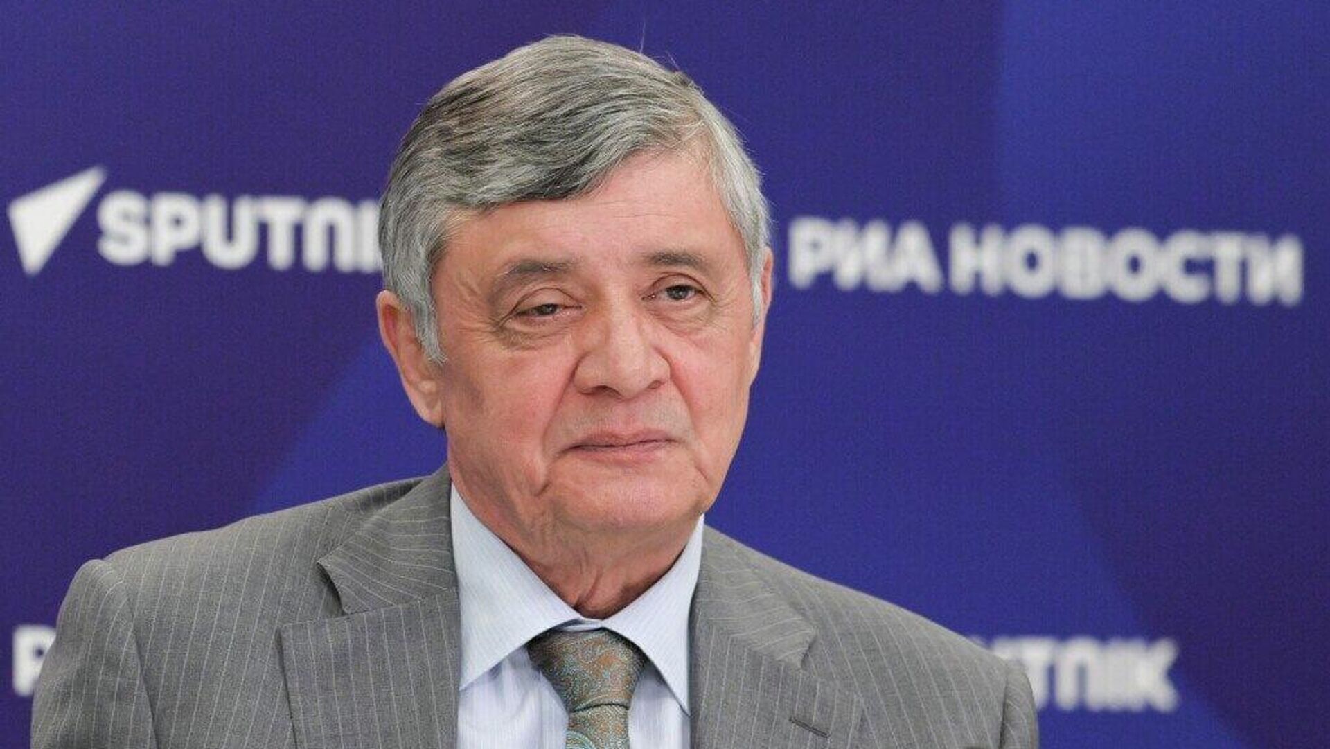 کابلوف گفت بعید است آمریکا برای پایگاه هوایی بگرام به افغانستان حمله کند کابلوف گفت بعید است آمریکا برای پایگاه هوایی بگرام به افغانستان حمله کند - اسپوتنیک افغانستان , 1920, 22.09.2025