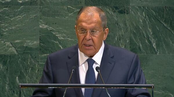 Премьер-министр РФ Сергей Лавров выступает во время дебатов 80-й сессии Генеральной Ассамблеи ООН (27 сентября 2025). Нью-Йорк - اسپوتنیک افغانستان  