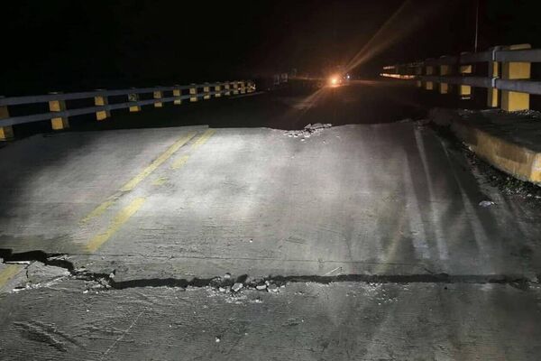 شمار کشته‌شدگان زلزله فیلیپین به 69 نفر رسید - اسپوتنیک افغانستان  