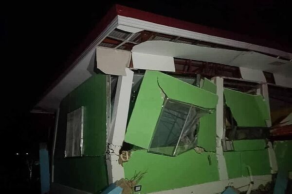 شمار کشته‌شدگان زلزله فیلیپین به 69 نفر رسید - اسپوتنیک افغانستان  