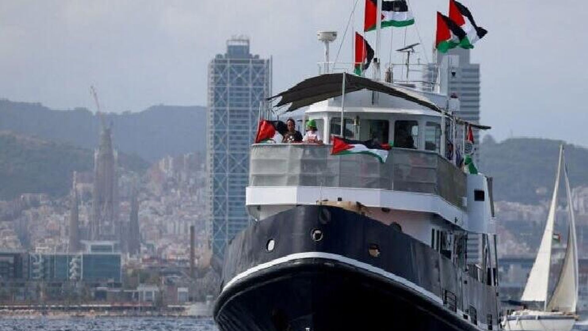 ناوگان آزادی اعلام کرد که دو کشتی آنها همچنان به سمت غزه در حرکت هستند ناوگان آزادی اعلام کرد که دو کشتی آنها همچنان به سمت غزه در حرکت هستند - اسپوتنیک افغانستان , 1920, 02.10.2025