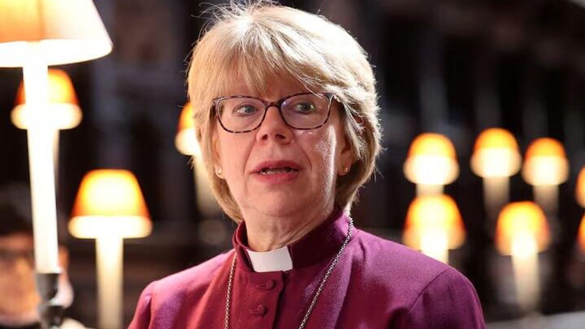 یک زن برای اولین بار اسقف اعظم کلیسای انگلستان انتخاب شد یک زن برای اولین بار اسقف اعظم کلیسای انگلستان انتخاب شد - اسپوتنیک افغانستان , 1920, 03.10.2025