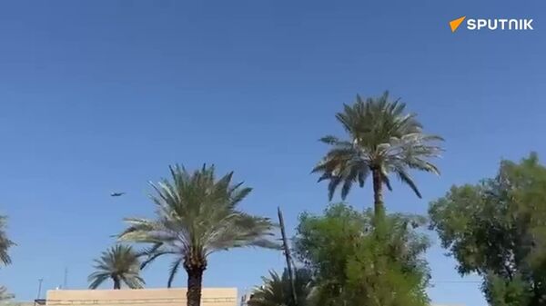 نمایش هوایی در آسمان بغداد به مناسبت جشن روز ملی عراق - اسپوتنیک افغانستان  