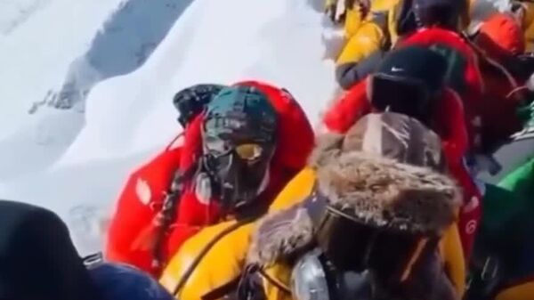 صدها نفر به دلیل بارش سنگین برف در تبت گیرافتاده ‌اند - اسپوتنیک افغانستان  