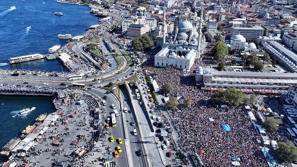 راهپیمایی گسترده در حمایت از «ناوگان پایه داری و مقاومت» - اسپوتنیک افغانستان  