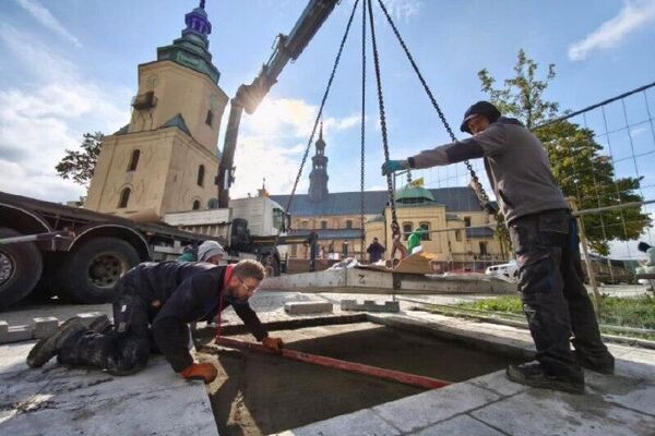 به نمایش گذاشتن یک اثر هنری به ارزش 2 میلیون روبل - اسپوتنیک افغانستان  