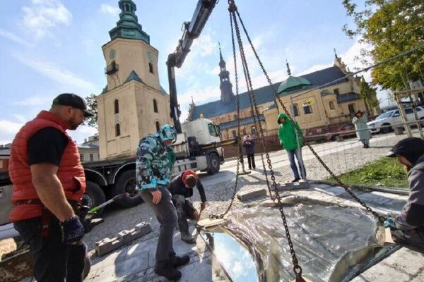 به نمایش گذاشتن یک اثر هنری به ارزش 2 میلیون روبل - اسپوتنیک افغانستان  