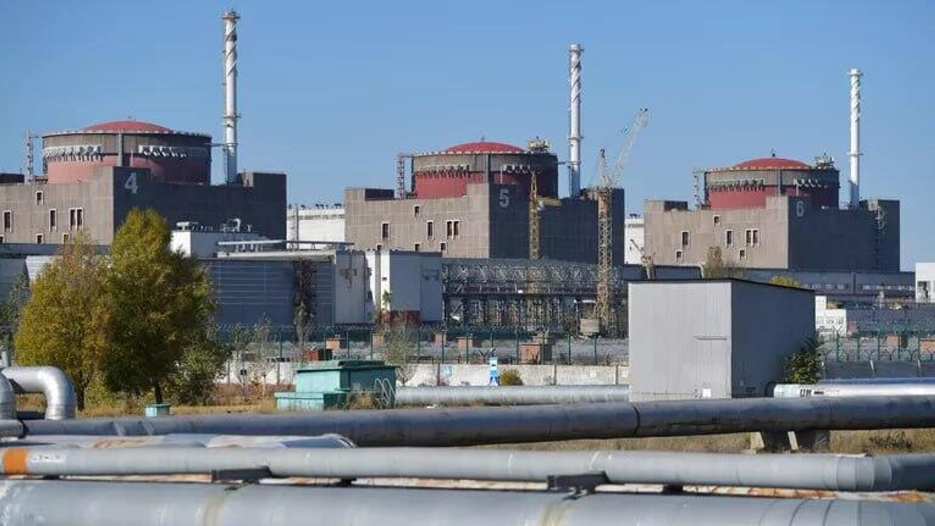 آژانس بینالمللی انرژی اتمی از گلولهباران و دود در نزدیکی نیروگاه هستهای زاپروژیا خبر داد آژانس بینالمللی انرژی اتمی از گلولهباران و دود در نزدیکی نیروگاه هستهای زاپروژیا خبر داد - اسپوتنیک افغانستان  , 1920, 06.10.2025