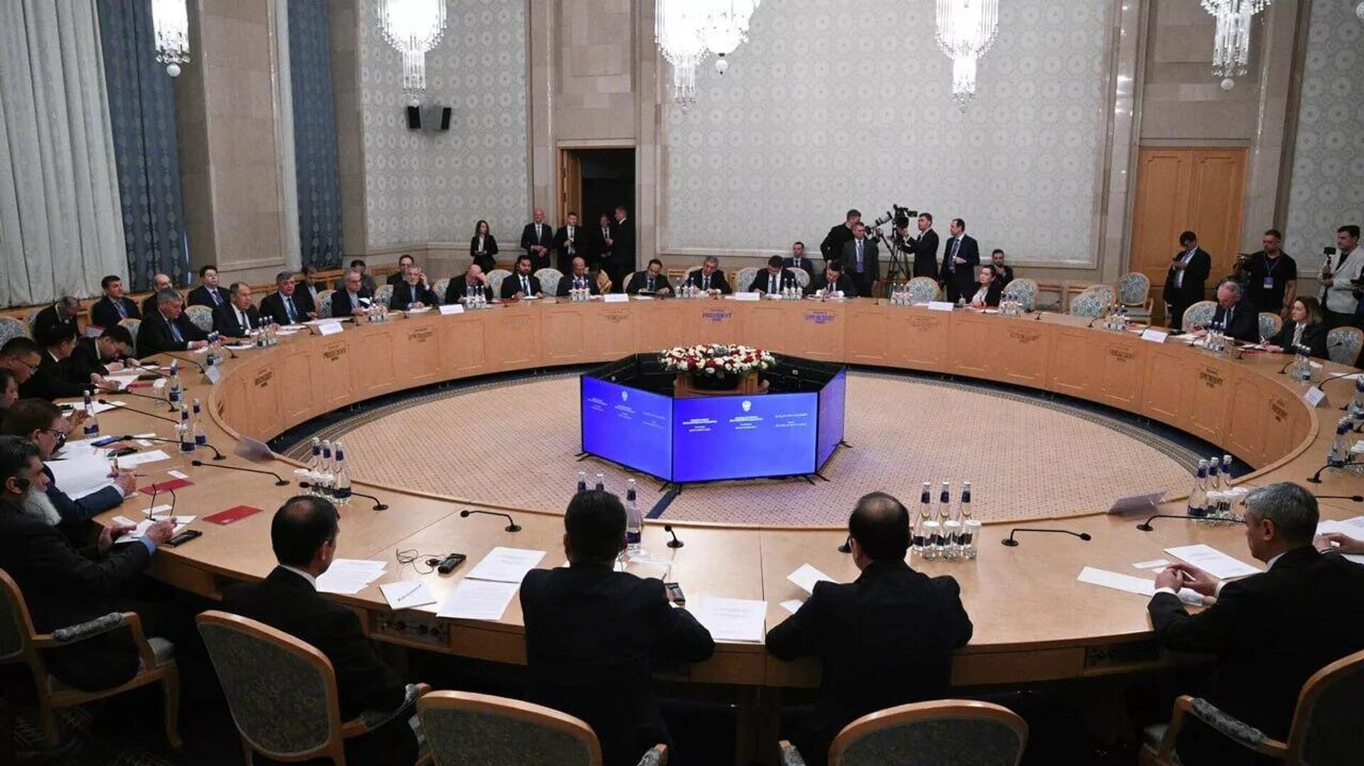 کابولوف: کابل اجازه بازگشت آمریکا به پایگاه بگرام را نمی دهد کابولوف: کابل اجازه بازگشت آمریکا به پایگاه بگرام را نمی دهد - اسپوتنیک افغانستان , 1920, 07.10.2025