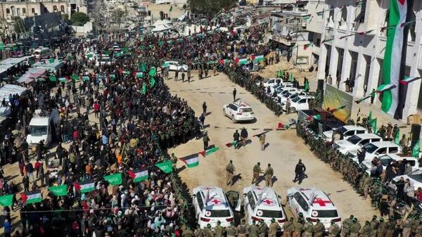 منابع به قاهره نیوز گفتند: مصر بحث درباره ای فهرست زندانیان فلسطینی که قرار است طبق توافق تبادل اسیران از زندان‌های اسرائیل آزاد شوند را آغاز کرده است - اسپوتنیک افغانستان  