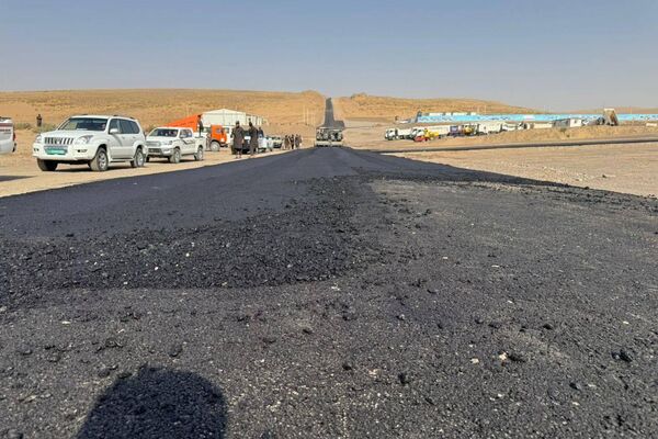 بازدید هیئت بلندپایه امارت و ترکمنستان از جریان کار پروژه تاپی بازدید هیئت بلندپایه امارت و ترکمنستان از جریان کار پروژه تاپی - اسپوتنیک افغانستان